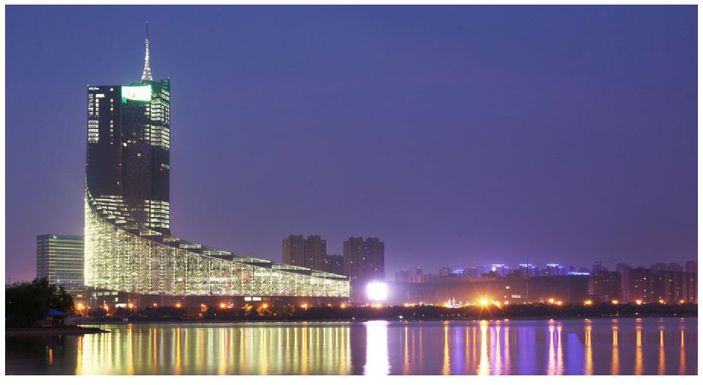 安徽廣電新中心篆字幕墻燈光亮化系統設計與實現